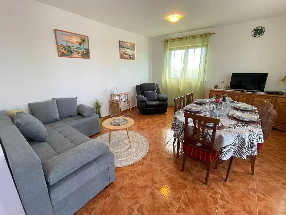 Villa Rosa Apartman Loborika Croatia