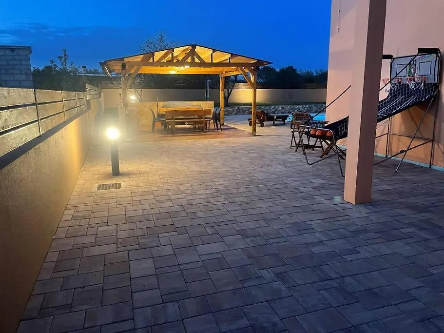 Villa Rosa Apartman Loborika Croatia