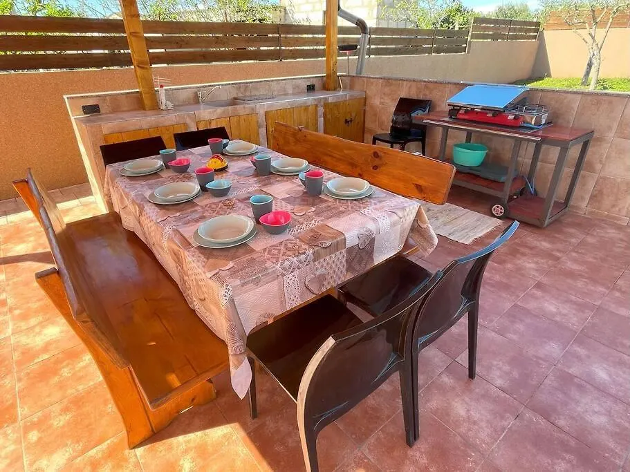 Apartment Villa Rosa Apartman Loborika Croatia